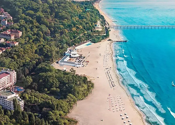 Village de vacances Tm Deluxe Located In Sunny