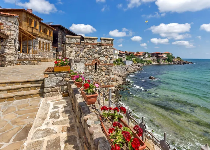 Tm Deluxe Located In Sunny Slantchev Briag